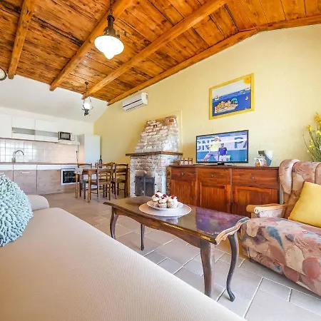 Holiday home Holiday Home Iva Privlaka (Zadar)